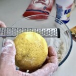 otarcie skórki z cytryny