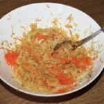 Surówka z kapusty kiszonej z kminkiem