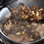 Żeberka w sosie grzybowym z podgrzybków