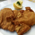 Wiener Schnitzel na talerzu