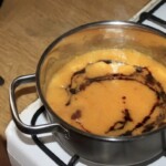 mus owocowy z kaki w przygotowaniu