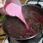 Botwinka wiosenna zupa z młodych buraków