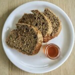 Chleb bananowy pełnoziarnisty z marchewką