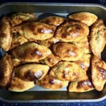 Pierogi empanadas z farszem pieczarkowym