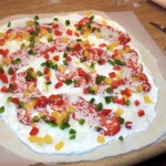 flammkuchen podpłomyk z boczkiem papryką kolorową