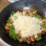 Kurczak ze szparagami i szynką szwarcwaldzką