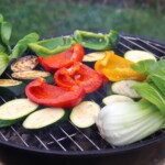 pokrojone warzywa na grillu