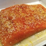 Łosoś pieczony w miodzie