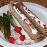 Naleśniki gryczane z makrelą wędzoną i serkiem