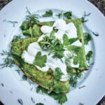 Naleśniki z twarogiem i szpinakiem