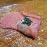 Piersi z kurczaka faszerowane fetą i szpinakiem