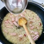 Risotto z brokułem i wędzonką smażoną