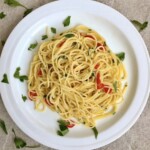 Spaghetti aglio olio e peperoncino