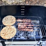 Szaszłyki wieprzowe z grilla souvlakia