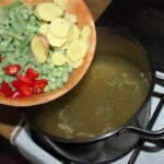 Azjatycka zupa z kurczakiem