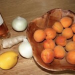 Chutney morelowy z imbirem i cebulą