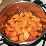 Chutney morelowy z imbirem i cebulą