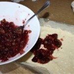 Ciasto z agrestem i budyniem pod kruszonką