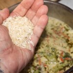 garść makaronu orzo