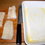filety z dorsza na blacie kuchennym