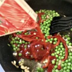 Dorsz z warzywami duszony po hiszpańsku