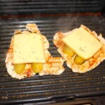 Grillowane piersi z kurczaka z serem i ogórkami