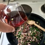 przygotowanie farszu do kalmarów