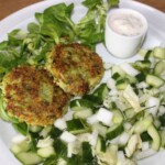 Kotlety z brokuła z kaszą jaglaną