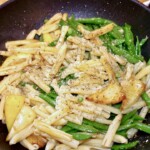 Makaron z groszkiem cukrowym i kozim serem