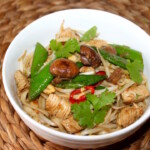 Makaron z indykiem na ostro z grzybami