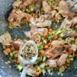 przygotowanie sosu do owoców morza