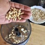 przeszli pini na dłoni