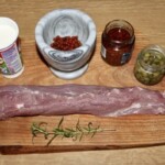 Polędwiczki w sosie śmietanowym z kaparami