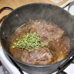 Policzki wołowe w piwie belgijskim ciemnym