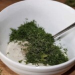 dip koperkowy w misce