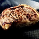 Stek wołowy z rostbefu z masłem i rozmarynem