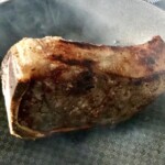 Stek wołowy z rostbefu z masłem i rozmarynem