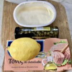 Tuńczykowa pasta do chleba z masłem i kaparami składniki