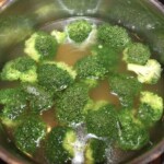 Zupa cytrynowa z brokułem na indyku