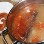 Zupa fasolowa na żeberkach wędzonych i kiełbasie