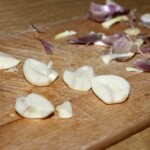 ząbki czosnku obrane