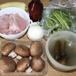 Gulasz drobiowy z pieczarkami i fasolką składniki