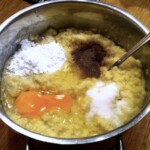 ciasto na placki ziemniaczane w garnku