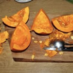 dynia pokrojona na kilka części