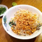 Sałatka azjatycka z fasolką szparagową i kolendrą