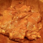 wyluzowane mięso z udek kurczaka w przyprawach