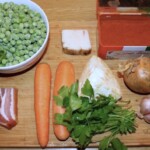 Węgierska zupa z zielonego groszku z kluskami składniki