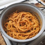 bucatini alla trapanese w garnku