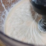 przygotowanie masy na deser malinowy