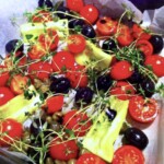 oliwki i pomidorki koktajlowe w misce